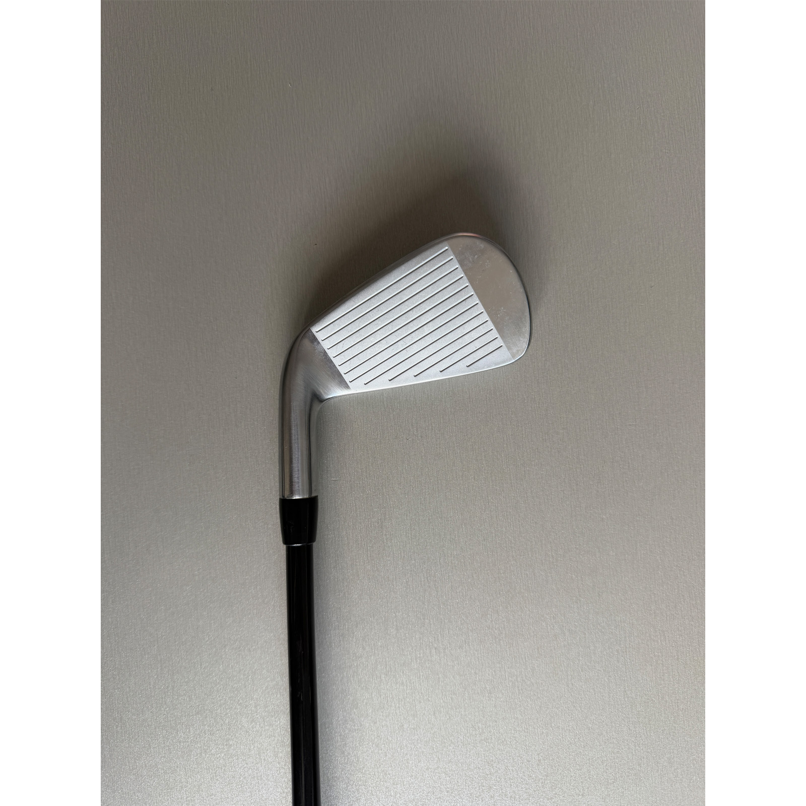 Titleist T200 Eisen 4 HZRDUS Black 80g 5.5 - DEMO  