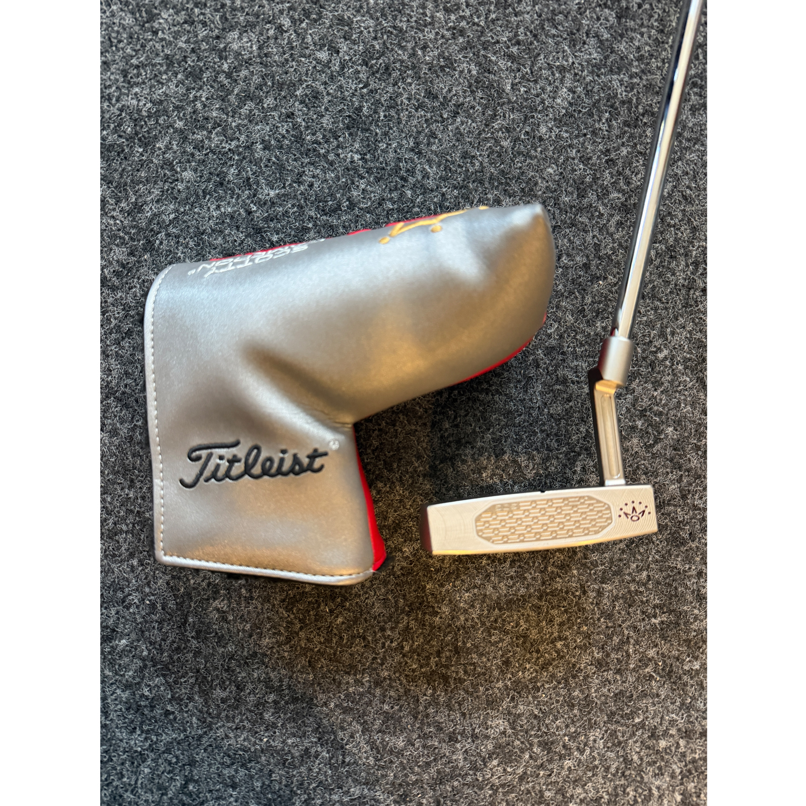 Scotty Cameron Studio Style Fastback 2 Long Design Putter – 38" – Rechtshand – DEMO